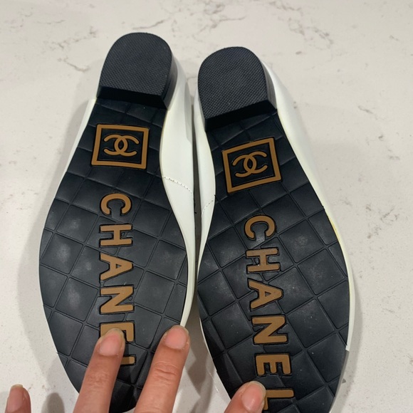 Chanel Flats - Picture 3 of 6
